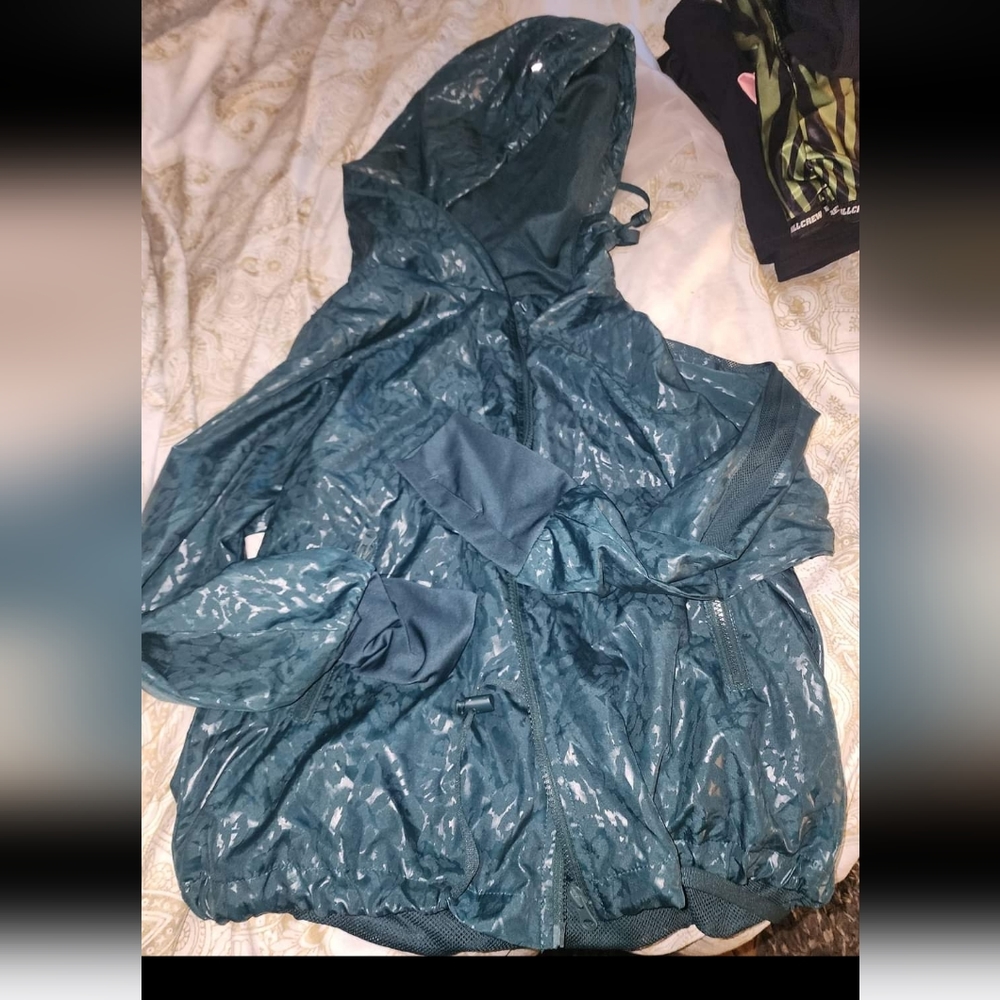 Zyia jacket
